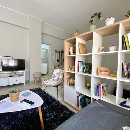 Xrysa'S Central City Apartment Mesolóngion المظهر الخارجي الصورة